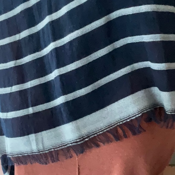 Scarf/wrap O/S - Picture 4 of 4